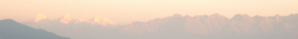 Sonnenaufgang über dem Himalaya (Nagarkot)